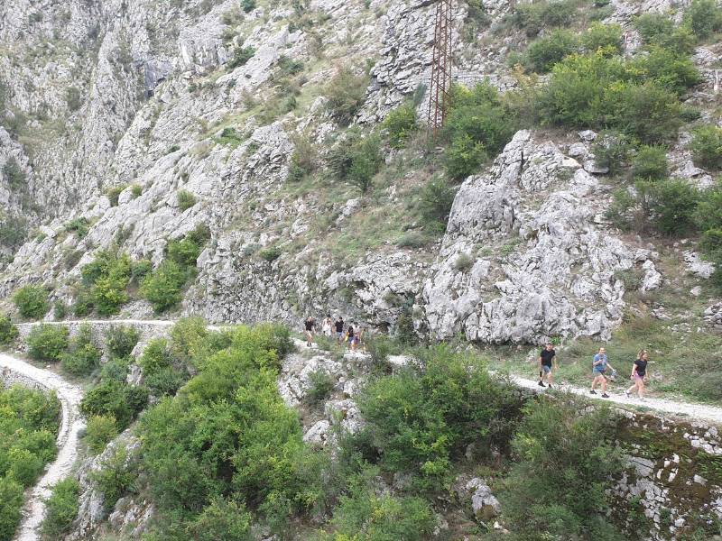 8 consejos para visitar Kotor en otoño invierno 5 senderismo en Kotor.