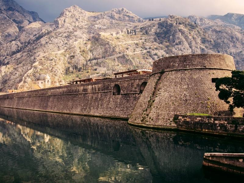 historia de las murallas de kotor